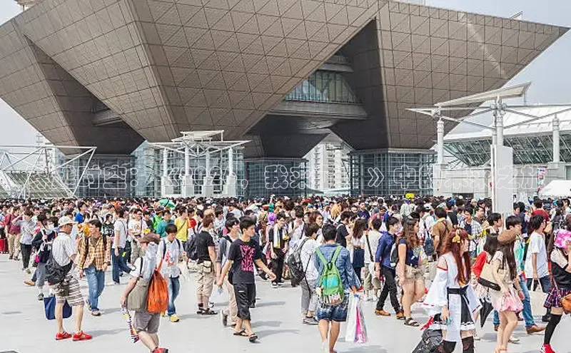 穿越时空：《2026，我来了！》中的未来之旅